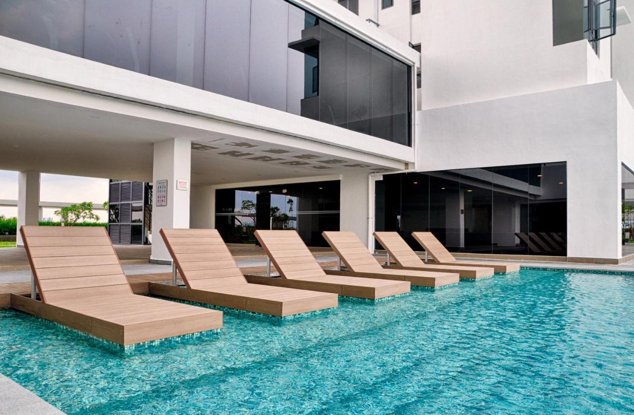 1Tebrau Premium Suites By 12Stay Johor Bahru Exteriér fotografie