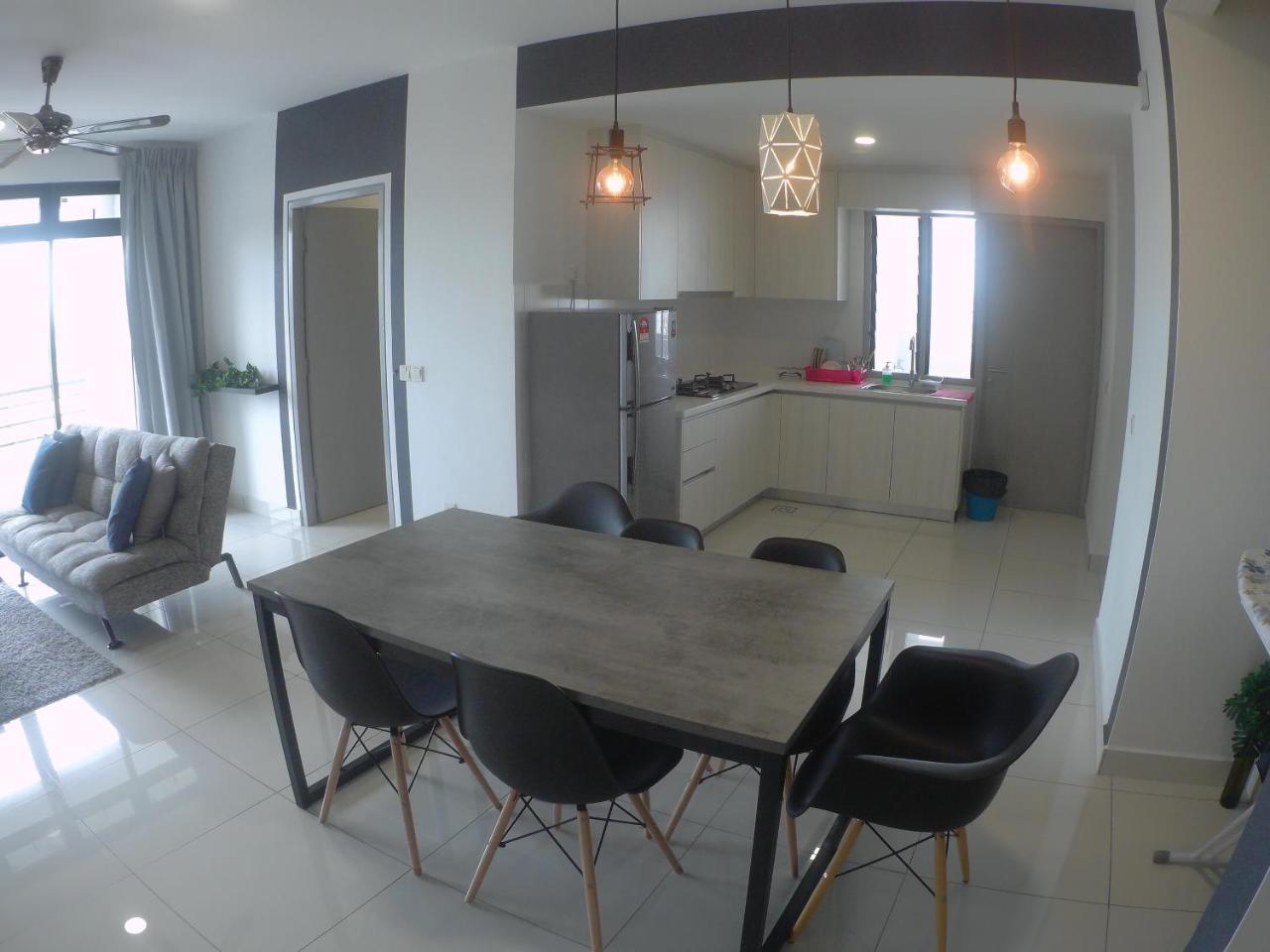 1Tebrau Premium Suites By 12Stay Johor Bahru Exteriér fotografie